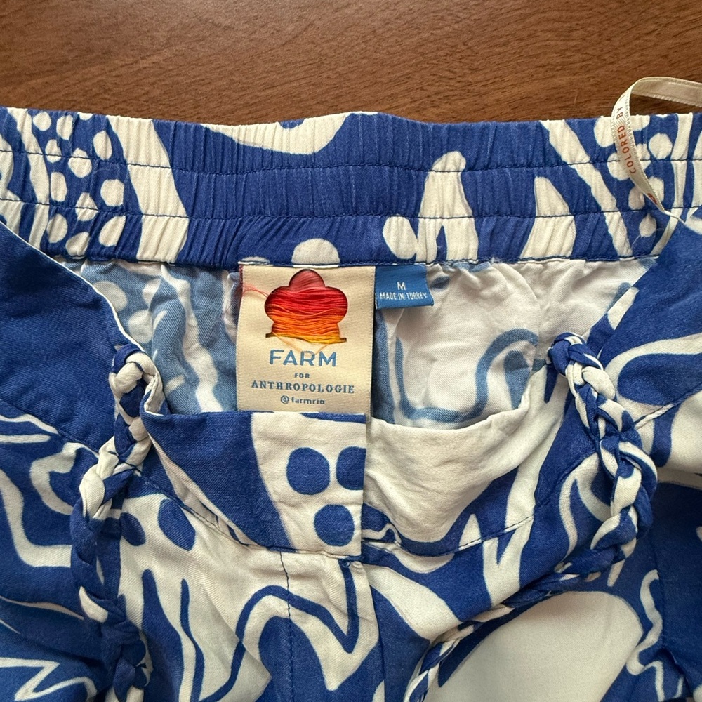FARM Rio Blue & Cream Wide Leg Pants with Tropical Print - Picture 2 of 2